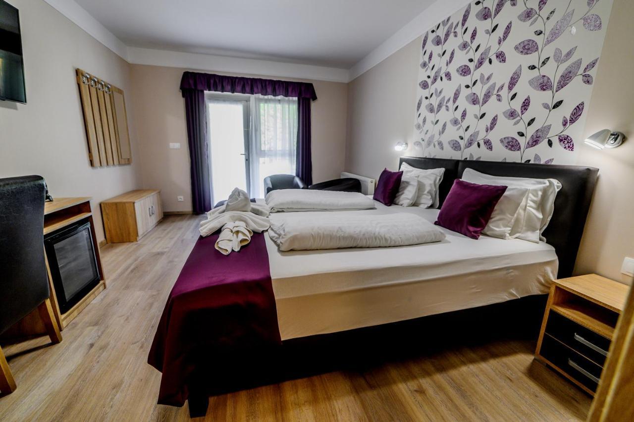 Hotel Az Idill Cserszegtomaj Exterior foto